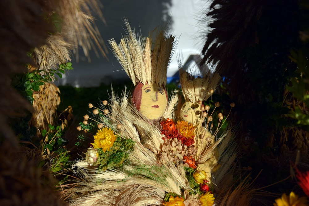 Dożynki gm. Kartuzy. Sołectwo Kiełpino z najpiękniejszą koroną żniwną