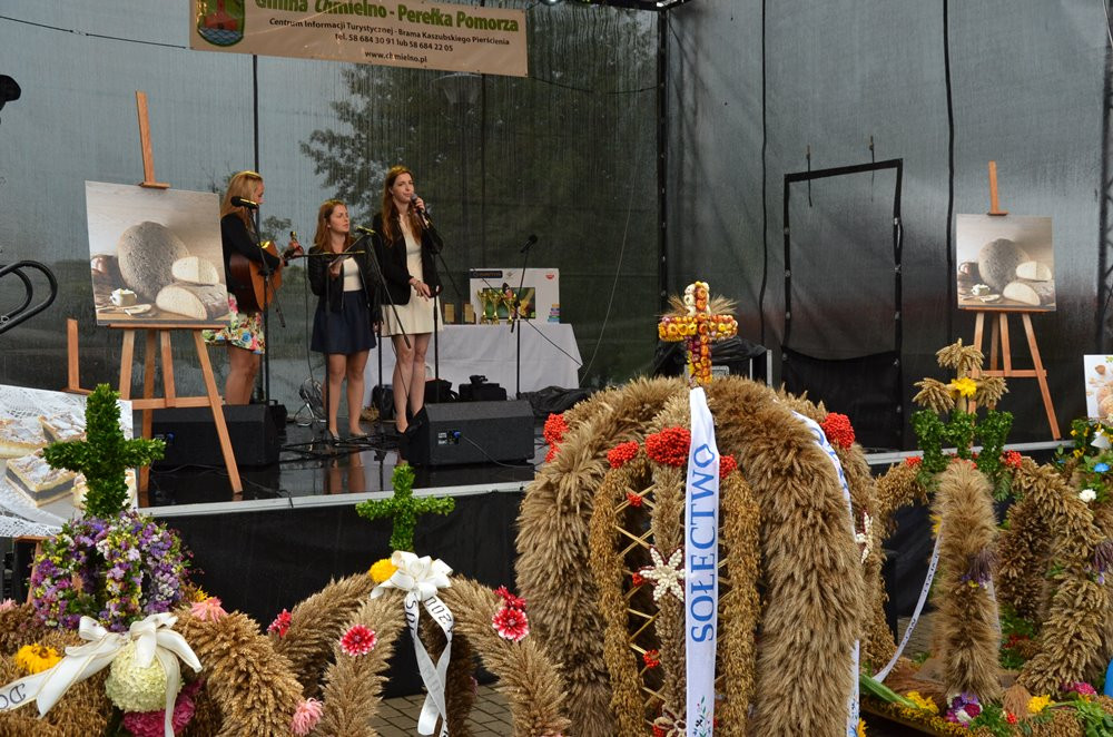 Dożynki gm. Chmielno. Sołtysi zrezygnowali z nagród, by pomóc poszkodowanym w nawałnicy