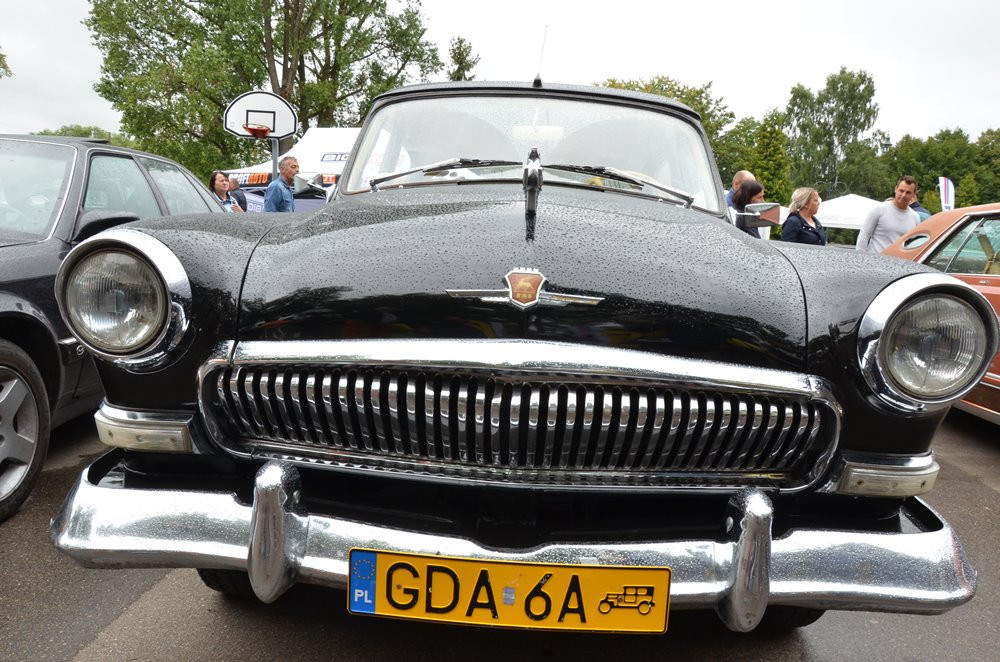 Kartuzy. Święto miłośników motoryzacji. Przyjechały nie tylko klasyki