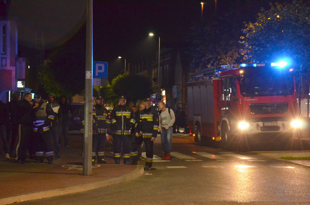 Kartuzy. Ćwiczenia antyterrorystów w budynku dawnej komendy policji