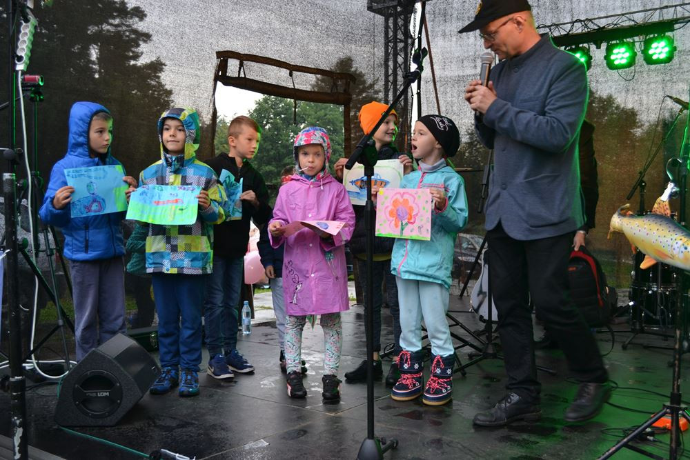 Żukowo. Świeto pstrąga i lipienia, czyli rodzinna zabawa przy muzyce i z rybnymi potrawami