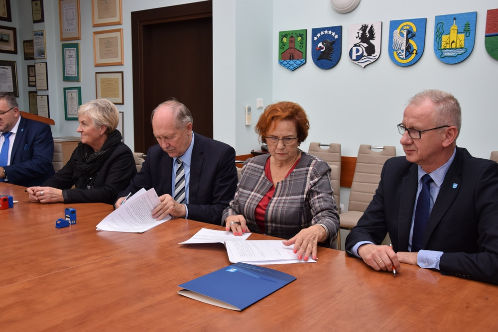 Cztery busy dla niepełnosprawnych trafią do Chmielna, Kartuz, Starkowej Huty i Szklanej