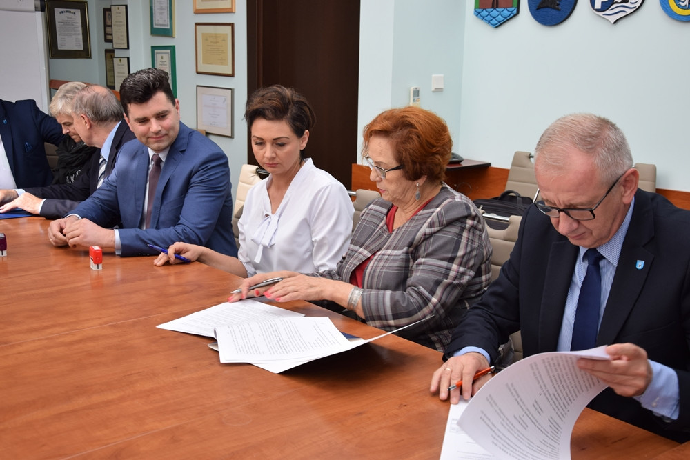 Cztery busy dla niepełnosprawnych trafią do Chmielna, Kartuz, Starkowej Huty i Szklanej