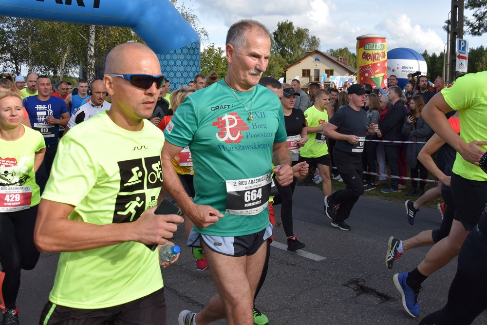 Kiełpino. Bieg Arasmusa: doskonała rodzinna zabawa i zacięta rywalizacja najlepszych biegaczy