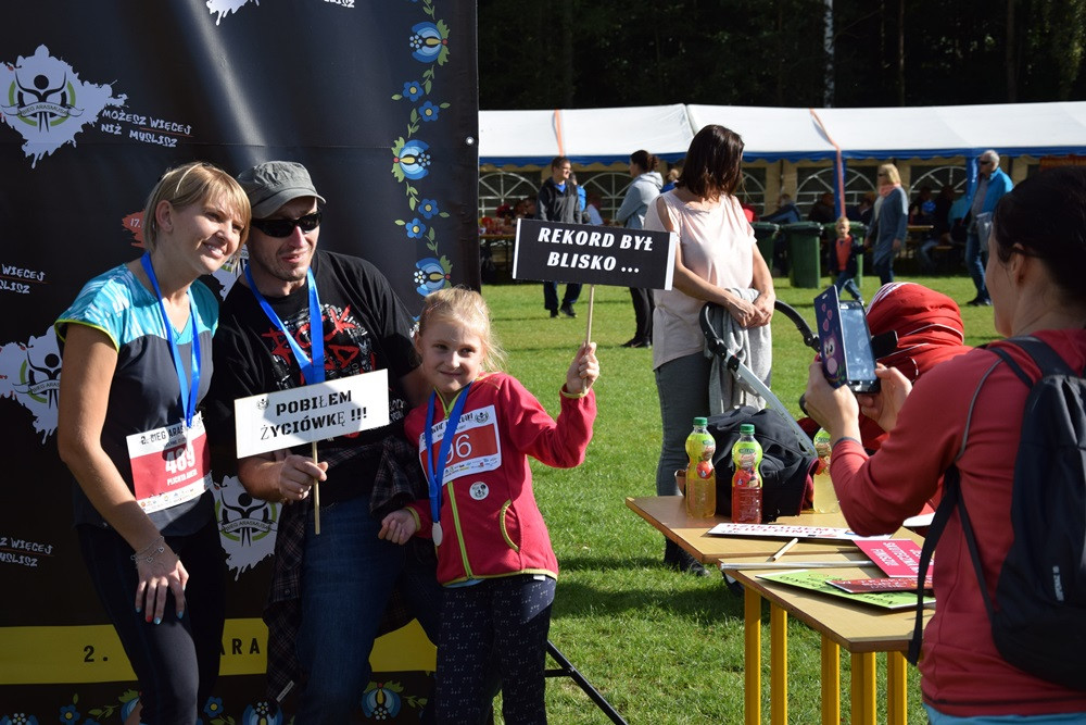 Kiełpino. Bieg Arasmusa: doskonała rodzinna zabawa i zacięta rywalizacja najlepszych biegaczy