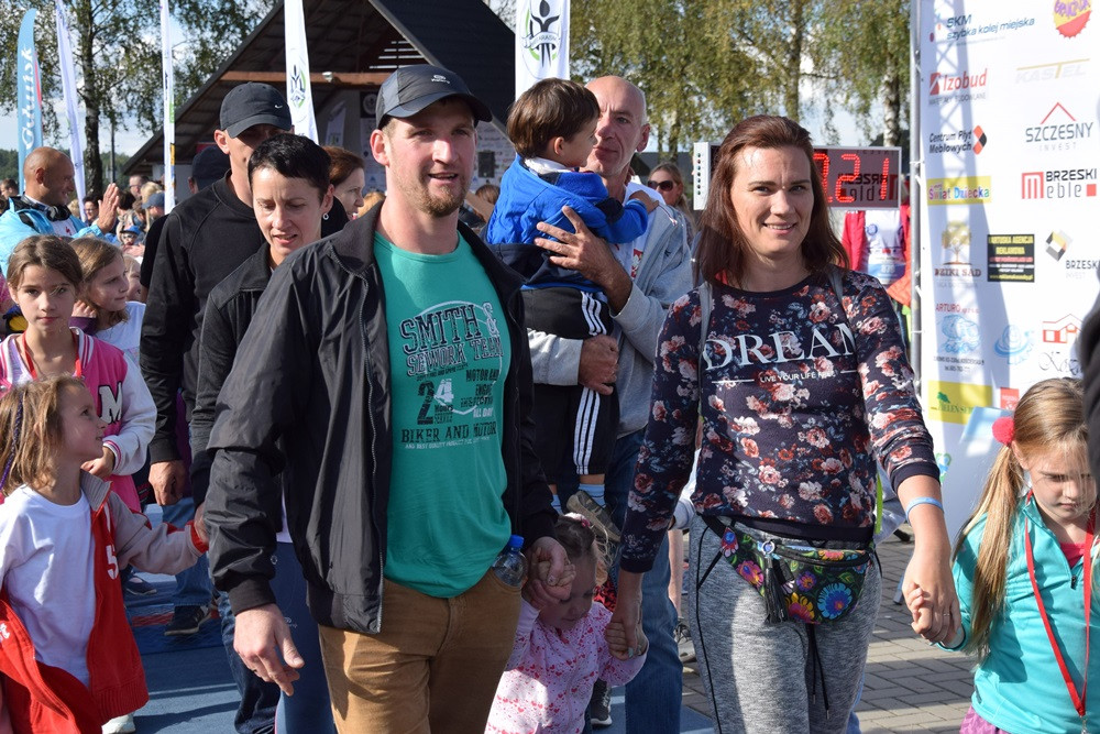 Kiełpino. Bieg Arasmusa: doskonała rodzinna zabawa i zacięta rywalizacja najlepszych biegaczy