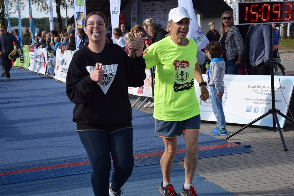 Kiełpino. Bieg Arasmusa: doskonała rodzinna zabawa i zacięta rywalizacja najlepszych biegaczy