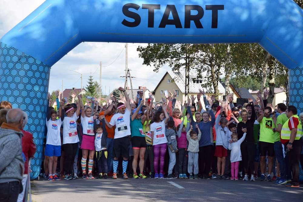 Kiełpino. Bieg Arasmusa: doskonała rodzinna zabawa i zacięta rywalizacja najlepszych biegaczy