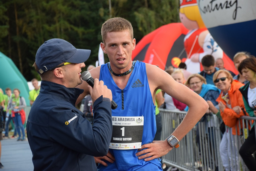 Kiełpino. Bieg Arasmusa: doskonała rodzinna zabawa i zacięta rywalizacja najlepszych biegaczy