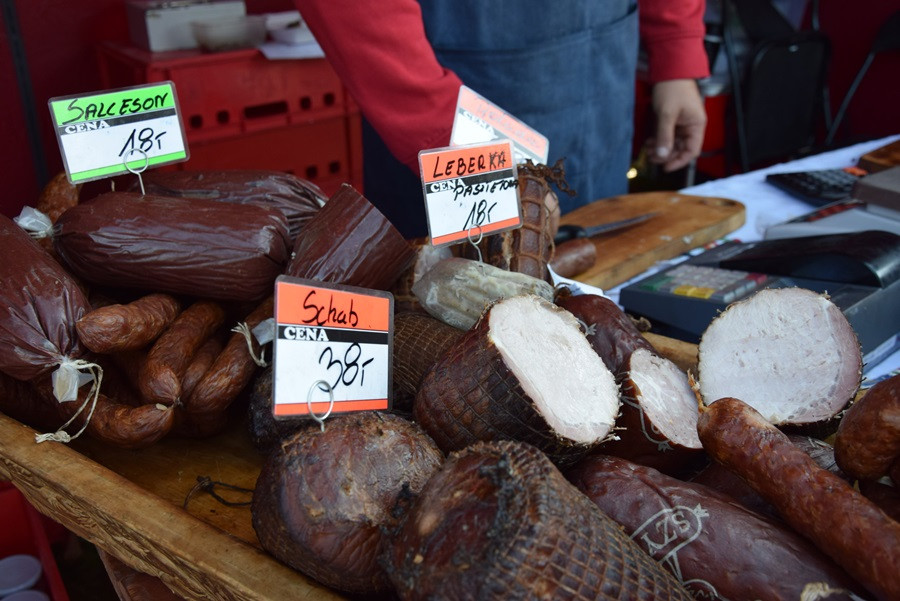 Kartuzy. Park Solidarności zamienił się w kolorowy targ z ekologicznymi produktami