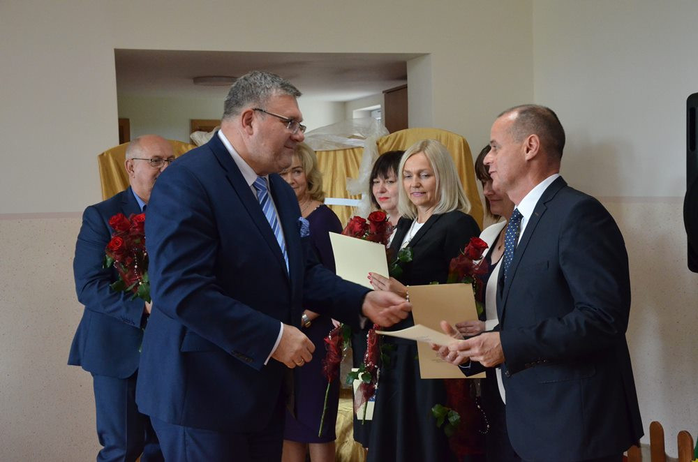 Kolonia. Nauczyciele i dyrektorzy szkół gminy Kartuzy obchodzili swoje święto