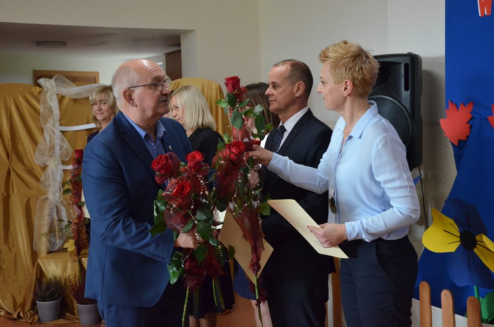Kolonia. Nauczyciele i dyrektorzy szkół gminy Kartuzy obchodzili swoje święto