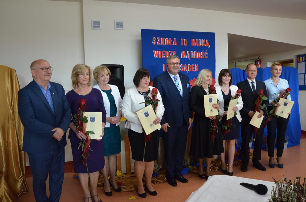 Kolonia. Nauczyciele i dyrektorzy szkół gminy Kartuzy obchodzili swoje święto