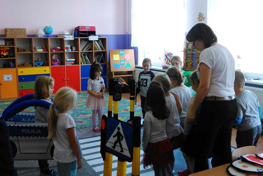 Przedszkolaki z gminy Sulęczyno uczą się o bezpieczeństwie na drodze