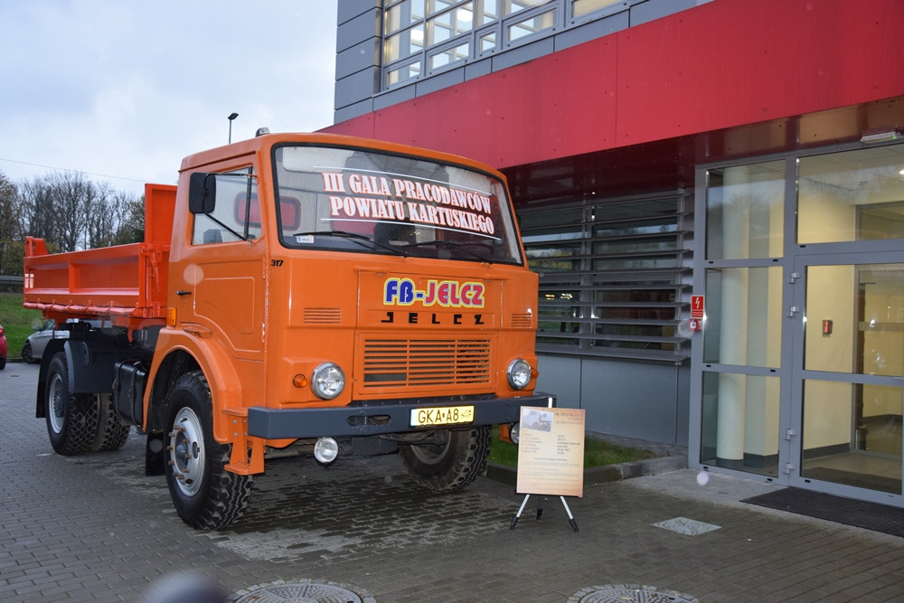 Gala Przedsiębiorcy Powiatu Kartuskiego. Firma FB-Jelcz z Chwaszczyna z główną nagrodą