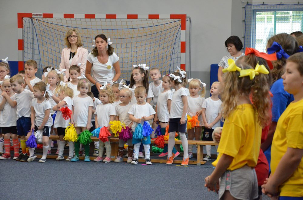 Borzestowo. Otwarto nową salę gimnastyczną. Czekali na nią wiele lat