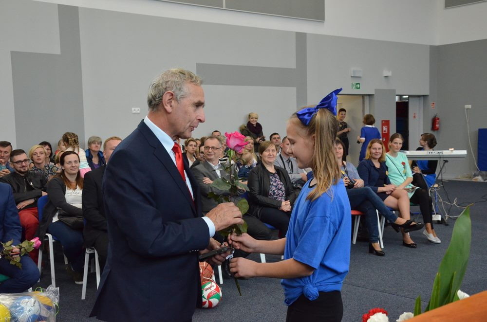 Borzestowo. Otwarto nową salę gimnastyczną. Czekali na nią wiele lat