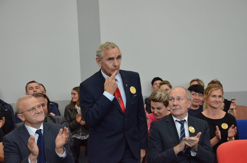 Borzestowo. Otwarto nową salę gimnastyczną. Czekali na nią wiele lat