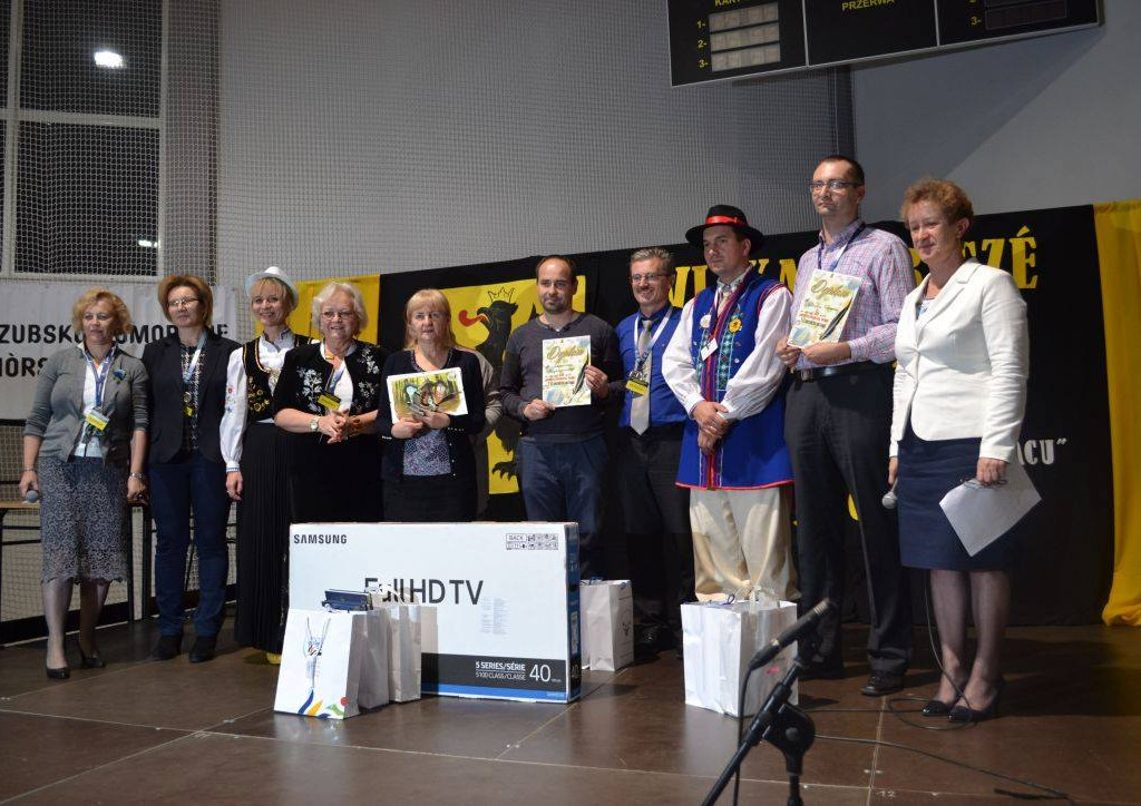 Mieszkańcy powiatu świetnie poradzili sobie w Kaszubskim Dyktandzie
