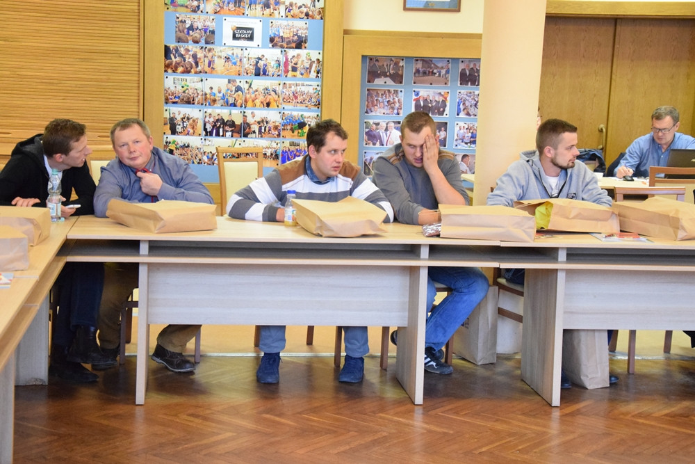 Tomasz Płotka z Puzdrowa zwycięzcą powiatowej Olimpiady Producentów Rolnych