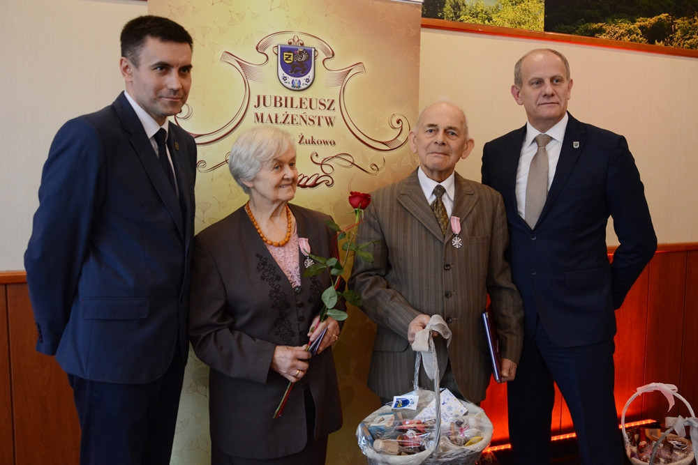 Żukowo. Małżeństwa na medal nagrodzone. Są razem od 50 lat