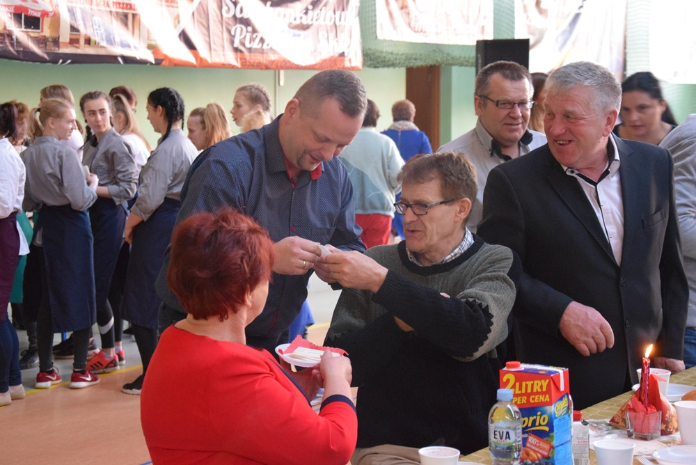 Przodkowska Biesiada Seniorów. Setki gości, życzenia i dzielenie się opłatkiem