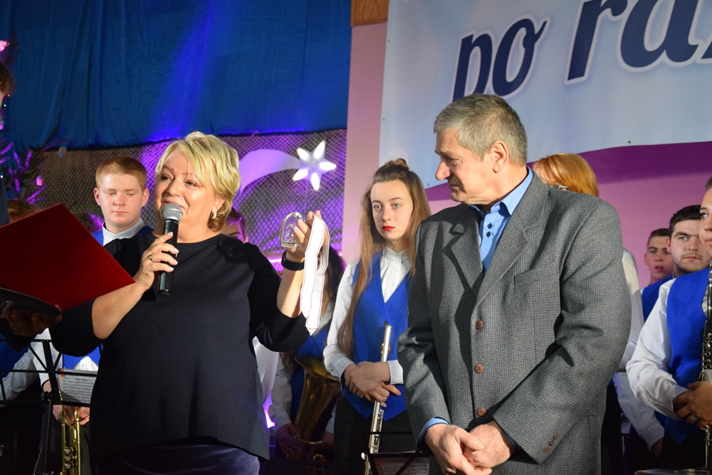 Przodkowska Biesiada Seniorów. Setki gości, życzenia i dzielenie się opłatkiem