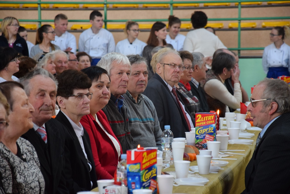 Przodkowska Biesiada Seniorów. Setki gości, życzenia i dzielenie się opłatkiem