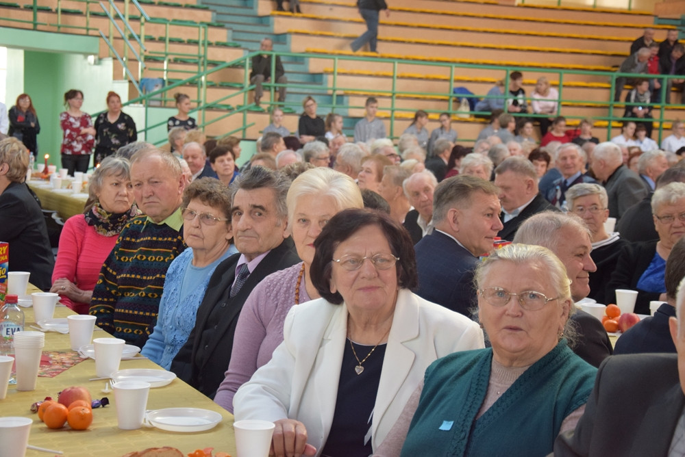 Przodkowska Biesiada Seniorów. Setki gości, życzenia i dzielenie się opłatkiem