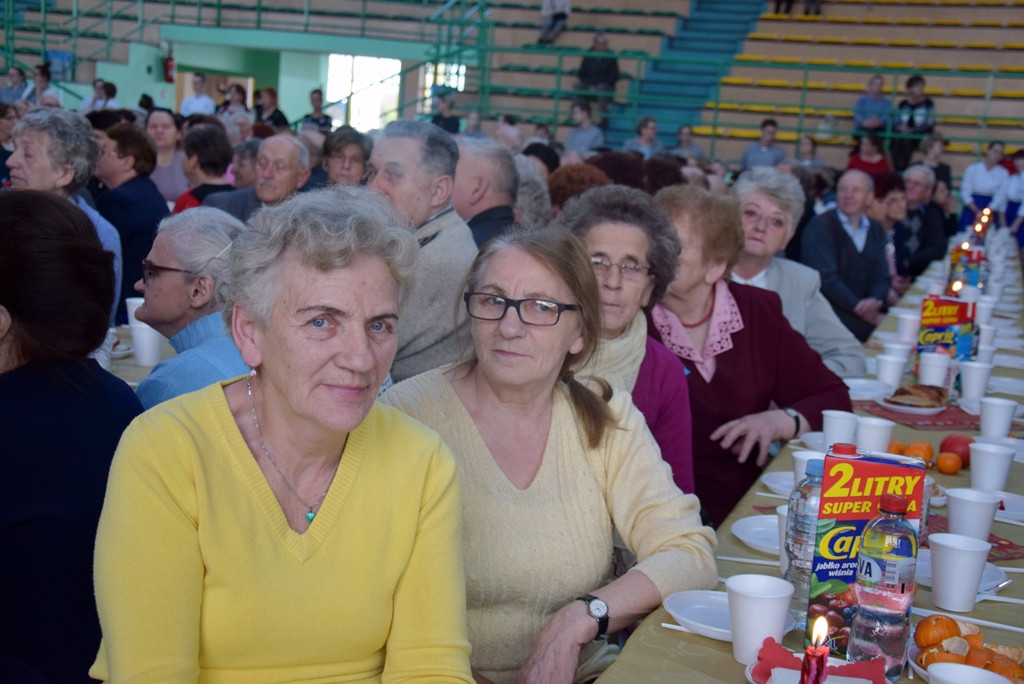 Przodkowska Biesiada Seniorów. Setki gości, życzenia i dzielenie się opłatkiem