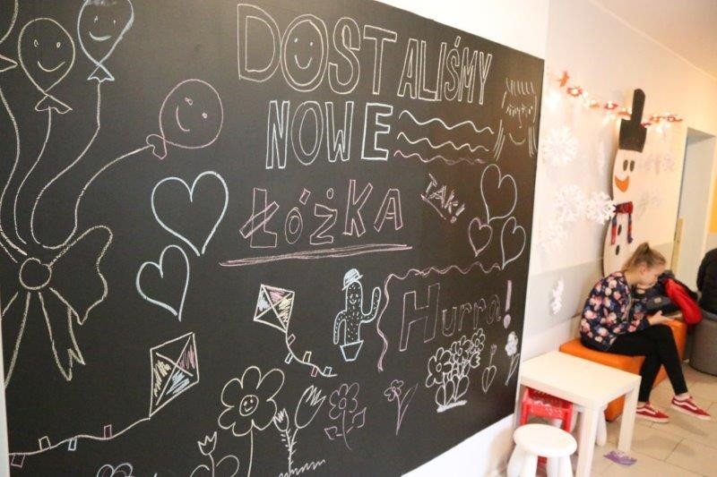 Dzierżążno. Łóżka dla dzieci, fotele dla rodziców - szpital zyskał nowy sprzęt