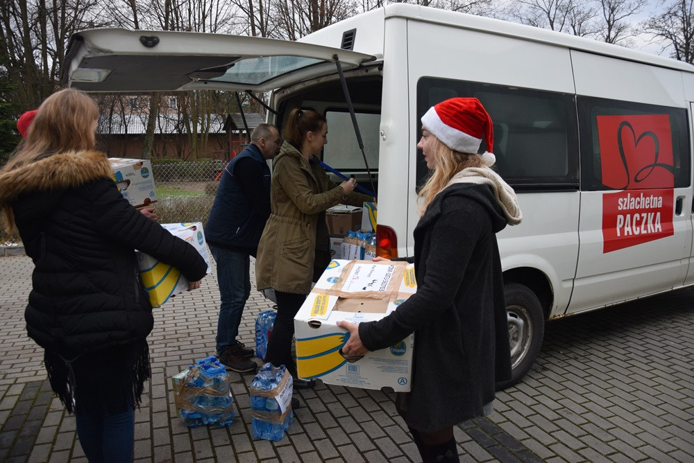 Kartuzy. Finał Szlachetnej Paczki. W akcji wzięli udział m.in. marynarze z Gdyni