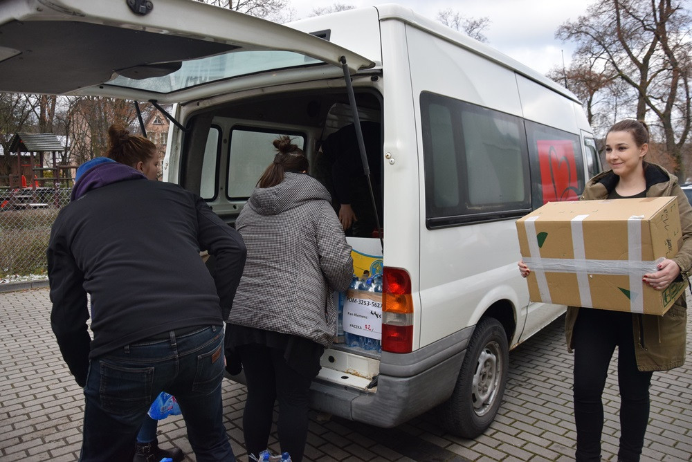 Kartuzy. Finał Szlachetnej Paczki. W akcji wzięli udział m.in. marynarze z Gdyni