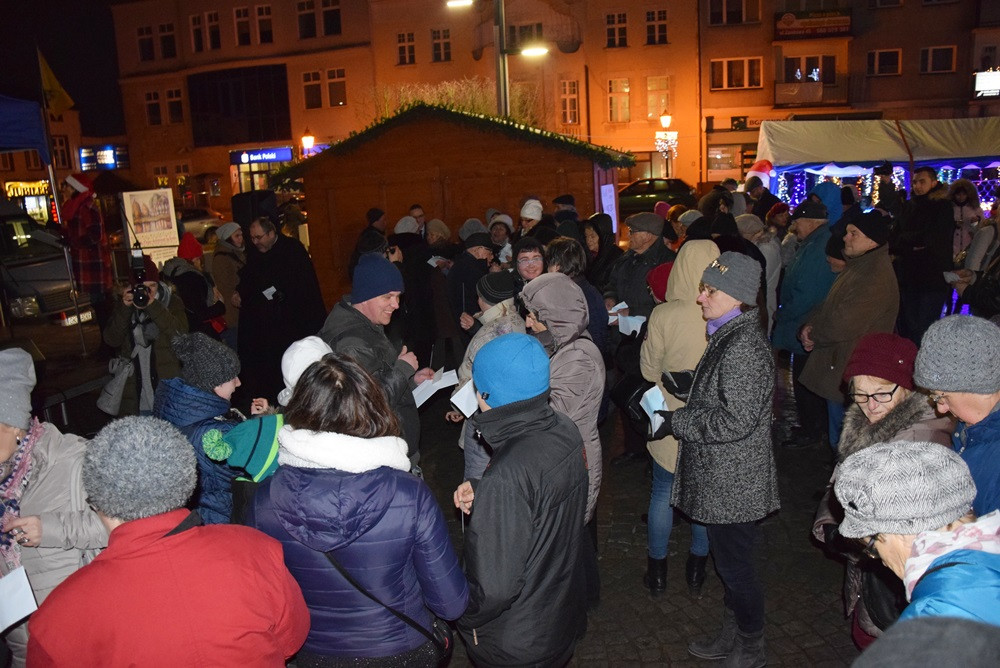 Kartuzy. Mieszkańcy chętnie uczestniczyli w Kaszubskiej Wigilii