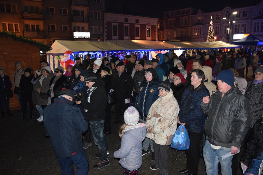 Kartuzy. Mieszkańcy chętnie uczestniczyli w Kaszubskiej Wigilii