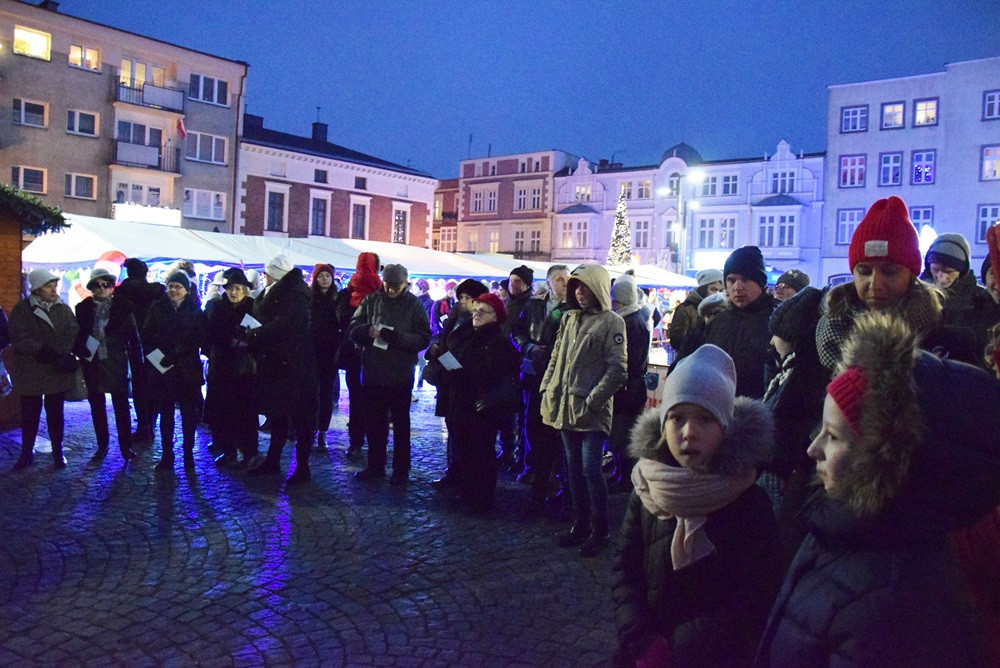 Kartuzy. Mieszkańcy chętnie uczestniczyli w Kaszubskiej Wigilii