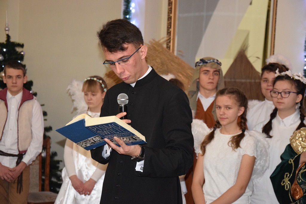 Wspaniałe jasełka i spotkanie opłatkowe kartuskiego 