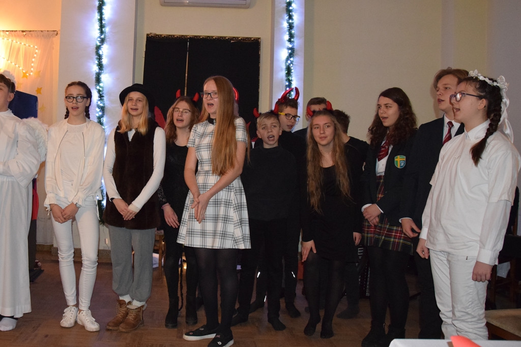 Wspaniałe jasełka i spotkanie opłatkowe kartuskiego 