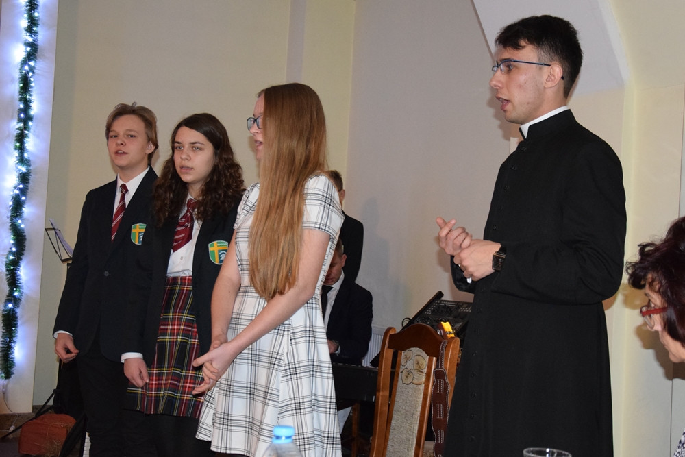 Wspaniałe jasełka i spotkanie opłatkowe kartuskiego 