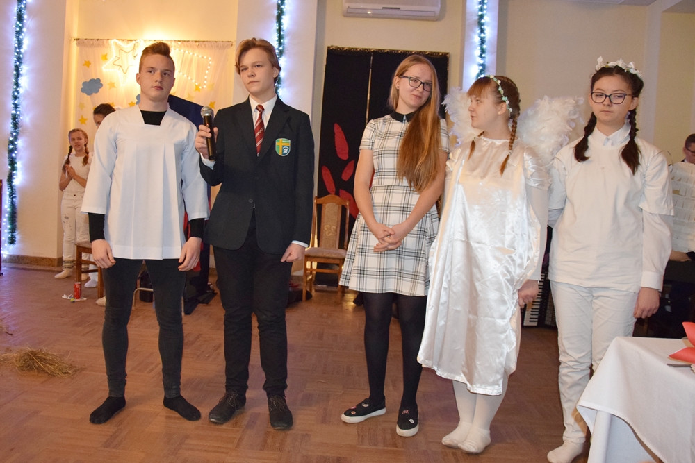 Wspaniałe jasełka i spotkanie opłatkowe kartuskiego 