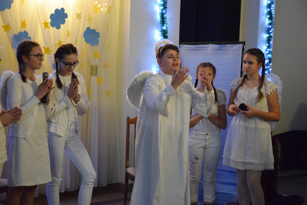 Wspaniałe jasełka i spotkanie opłatkowe kartuskiego 