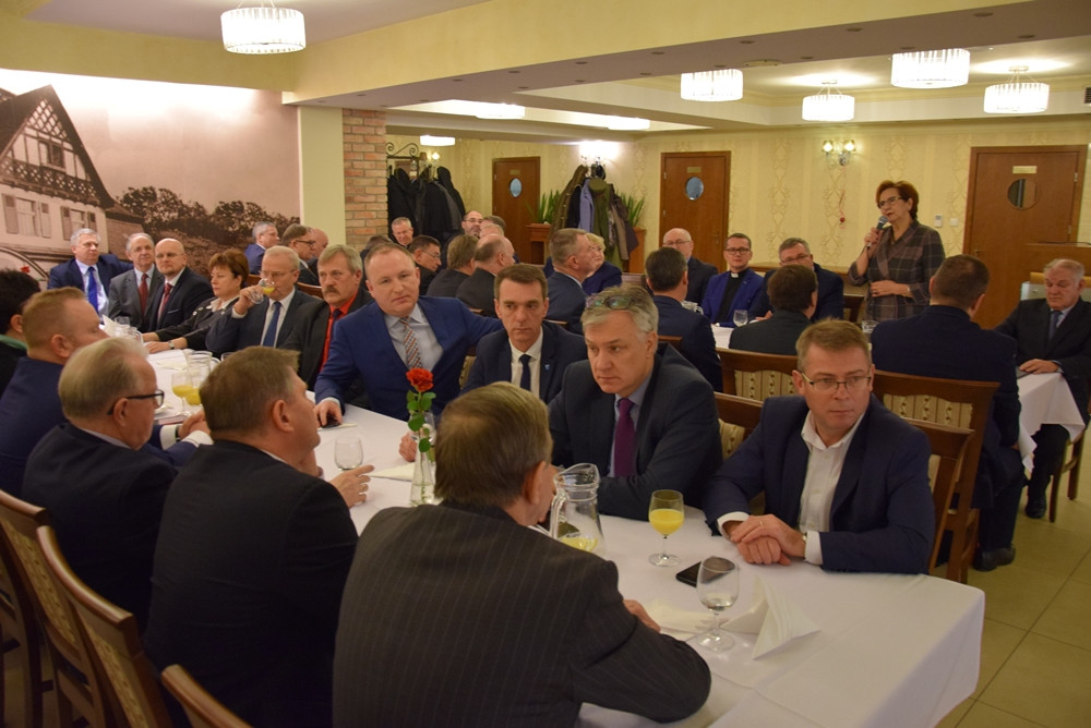 Kartuzy. Samorządowe spotkanie noworoczne. Były życzenia i podziękowania