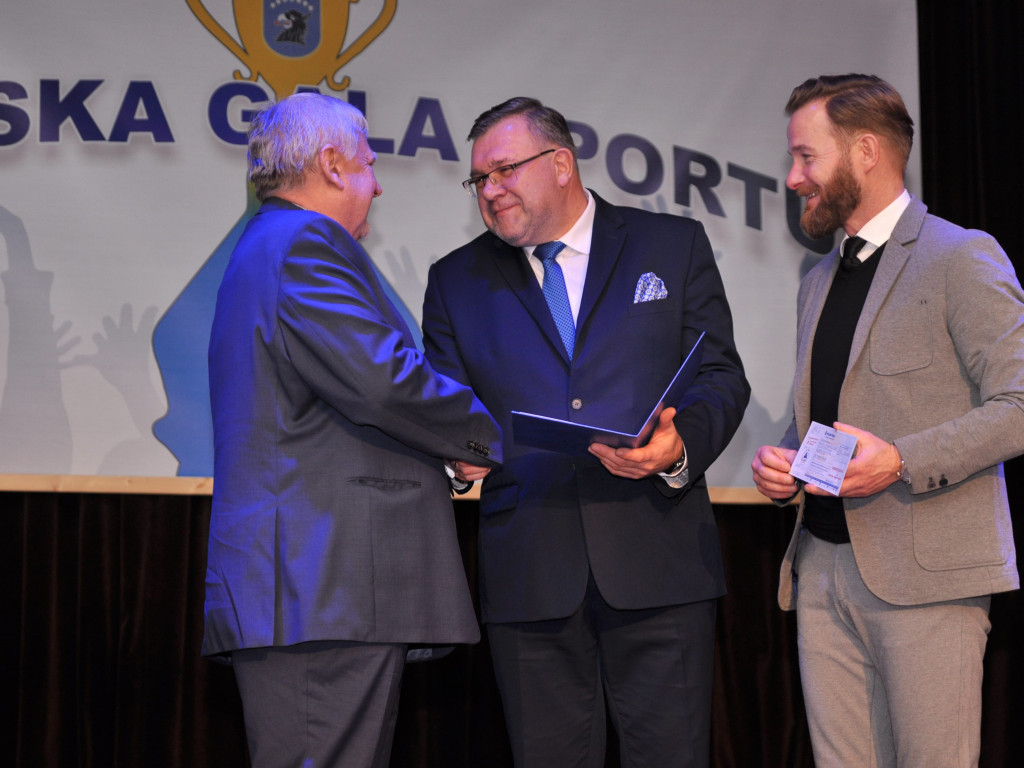 Sportowcy, trenerzy, działacze nagrodzeni na II Kartuskiej Gali Sportu