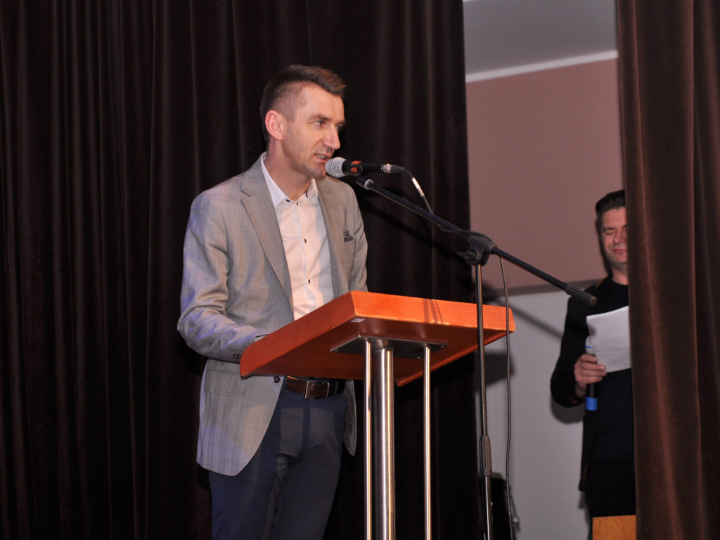 Sportowcy, trenerzy, działacze nagrodzeni na II Kartuskiej Gali Sportu