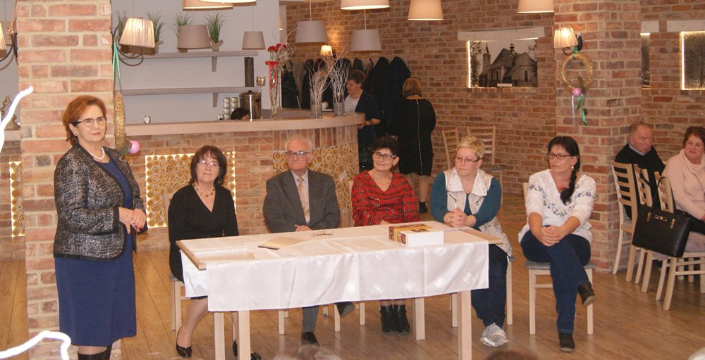 Wieczornica bożonarodzeniowa w Kiełpinie z poruszającymi, świątecznymi opowieściami