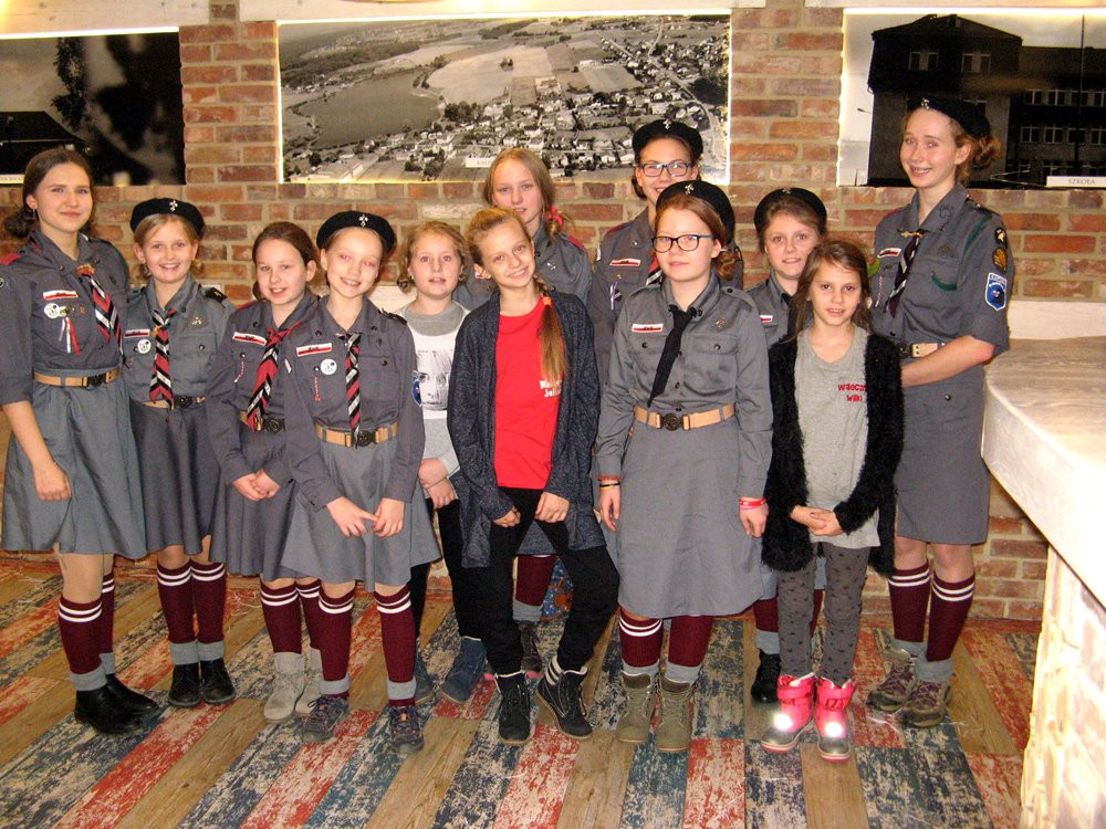 Wieczornica bożonarodzeniowa w Kiełpinie z poruszającymi, świątecznymi opowieściami