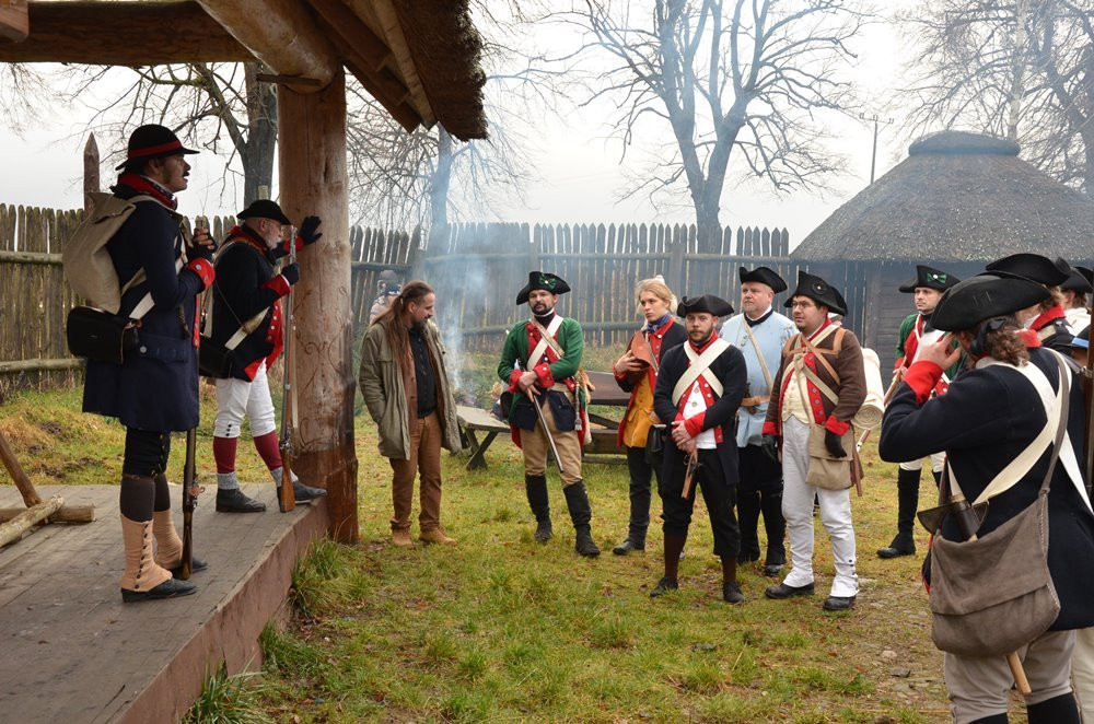 Węsiory. Inscenizacja walk z czasów amerykańskiej wojny o niepodległość