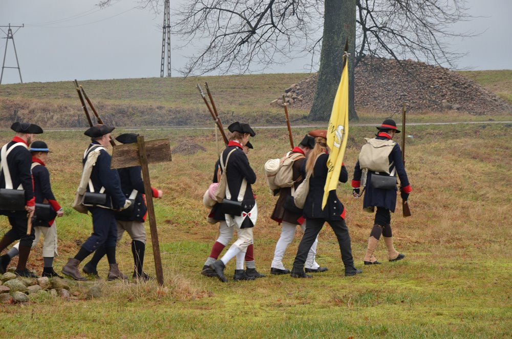 Węsiory. Inscenizacja walk z czasów amerykańskiej wojny o niepodległość