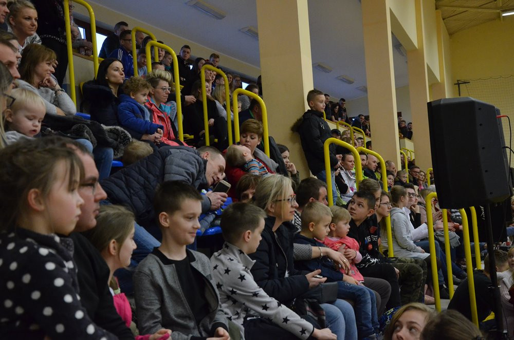 Sierakowice. 26. finał WOŚP na sportowo, tanecznie. Jest kolejny rekord!