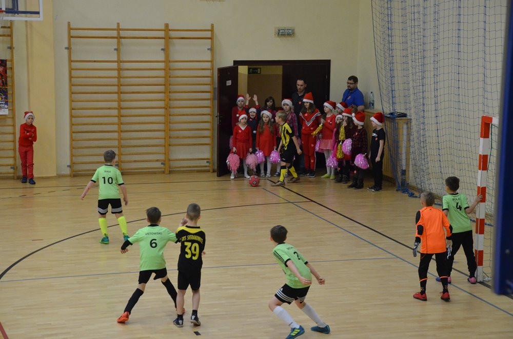 Sierakowice. 26. finał WOŚP na sportowo, tanecznie. Jest kolejny rekord!